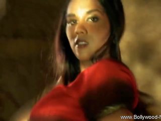 Fantasy Indian beauty from Bollywood, Free sex clip 5e