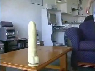 Aziāti jauns sieviete anāls dildo