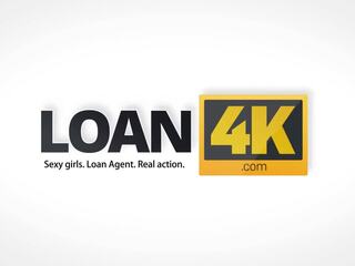 Loan4k strumpet knows điều đó cô ấy tình dục quyến rũ có thể giúp được tiền