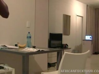 Sex video turist ponturi în sus slabut african sex prostituata lakisha