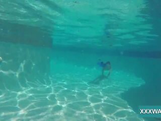 Smashing Brunette strumpet Candy Swims Underwater, sex movie 32