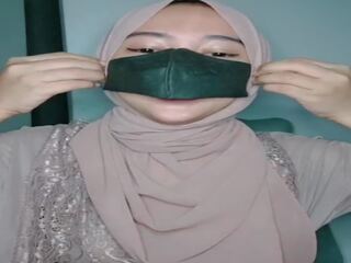 Hijab adolescent mundohet anale masturbim feat. rends14