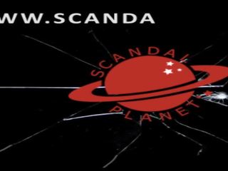 Claudia Schiffer dirty video - Friends & Lovers on Scandalplanet
