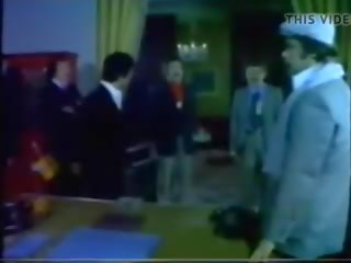 Askin kanunu 1979: безплатно embracing x номинално филм mov 6г