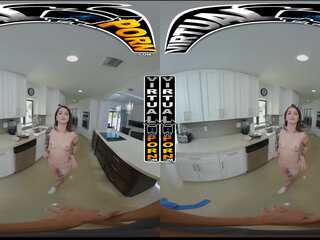 Virtualporn - 고도 병아리 valerica 스틸 엿 에 vr