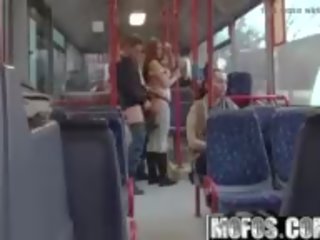 Mofos b 側面 - ボニー - 公共 セックス 映画 都市 バス footage.
