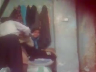 Vecchio uomo sesso video con un giovane villaggio zoccola, x nominale clip 72