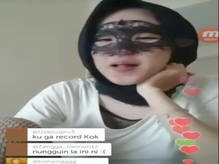 Mlive 印度尼西亞 jilbab hitam