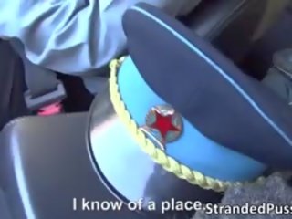 Desirable ưu tú policewoman được doggyphong