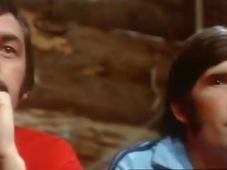 Ölmek bett-hostessen 1973 (group erişkin film cazip sahne)