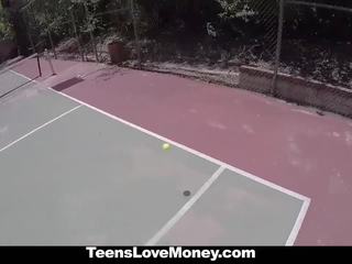 Tennis street girl Fucks For Cash