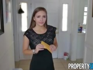 Propertysex klient pieprzy drobne realtor w w domu brudne film