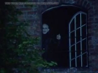 Nosferatu vámpír bites szűz- lány, ingyenes felnőtt videó f2