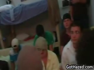 جديد مباشرة كلية juveniles تسلم مثلي الجنس hazed 118 بواسطة gothazed