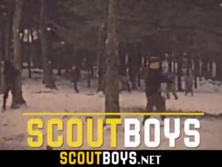 雙胞胎 得到 他的 屁股 抽 在戶外 由 perfected gay-scoutboys&period;net