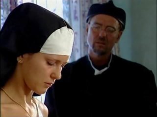 Монахиня x номинално филм