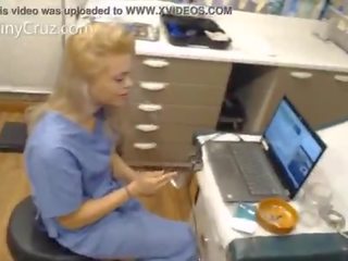 Destiny cruz như nghịch ngợm nurse&excl;