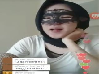 Mlive indonesien jilbab hitam