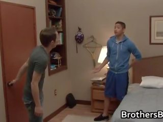 Brothers splendid b-yfriend gets member sucked