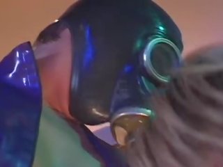 Gas masks 和 转身 上 的pussies