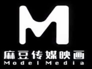 Av 模型 media asia- 我的 女 老板 是 一 脚功封口 医 人 和 我 真 喜欢 它 !