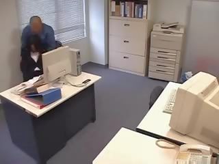 Officelady 旧 由 门警